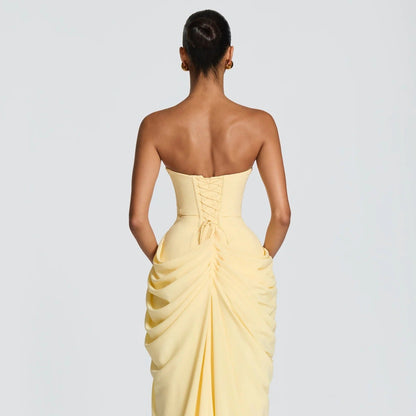 Robe Longue Élégance Sculptée