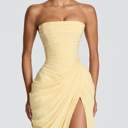 Robe Longue Élégance Sculptée